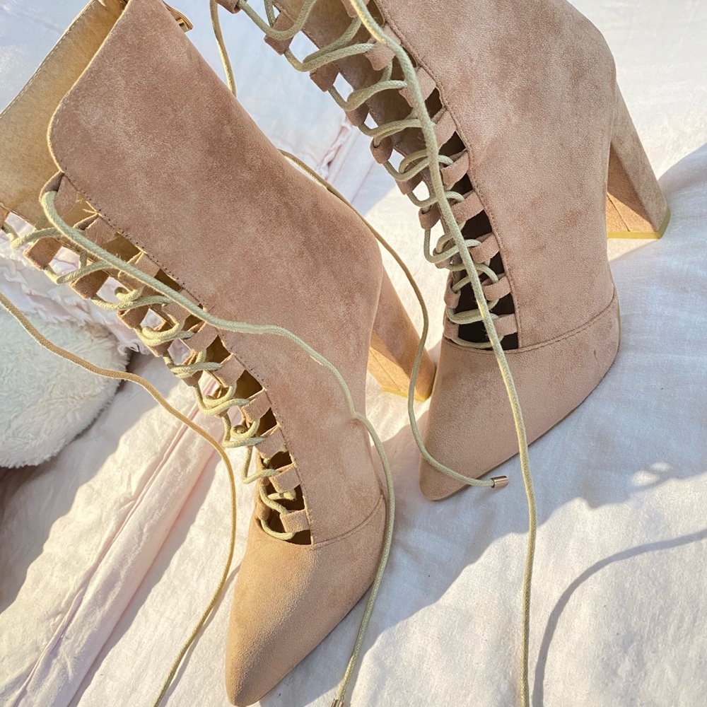 Billini lace up suede bootie